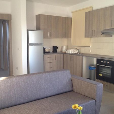 Niro Apartments Polis Dış mekan fotoğraf