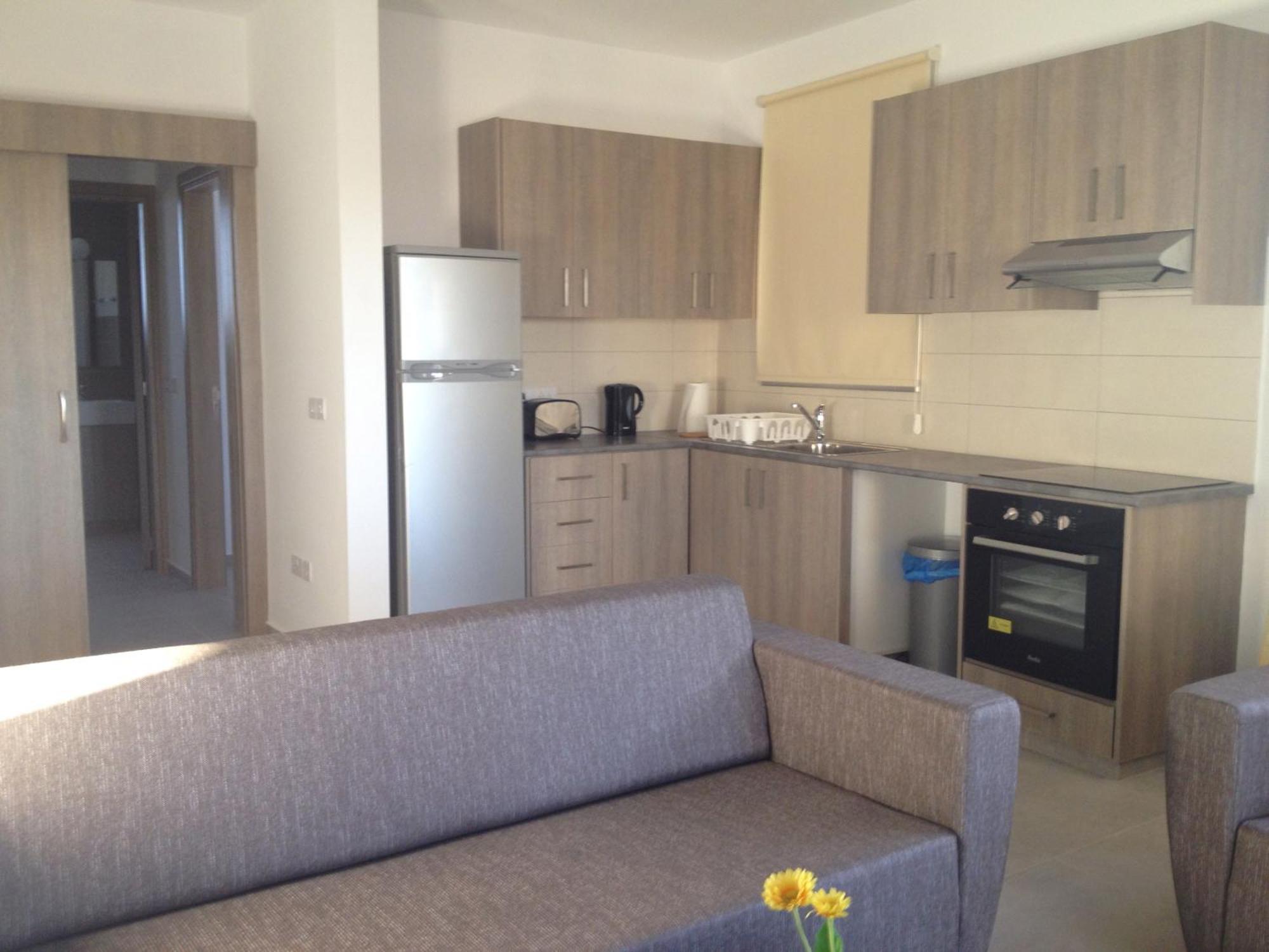 Niro Apartments Polis Dış mekan fotoğraf